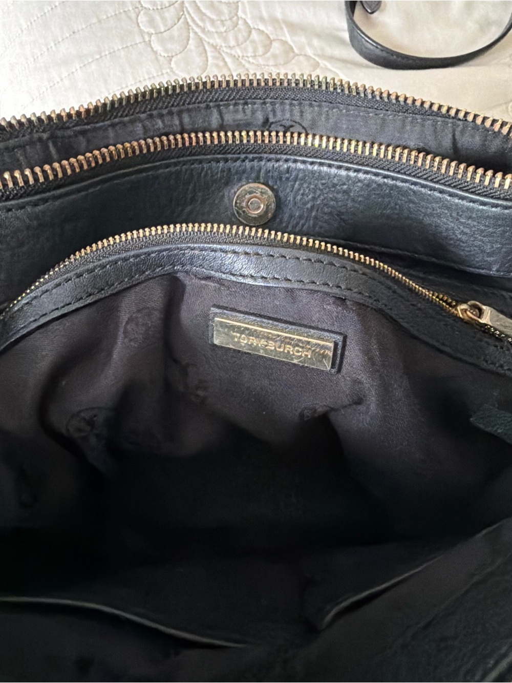 Tory Burch - Black Pebbled Leather Satchel with Gold Hardware - Picture 12 of 15